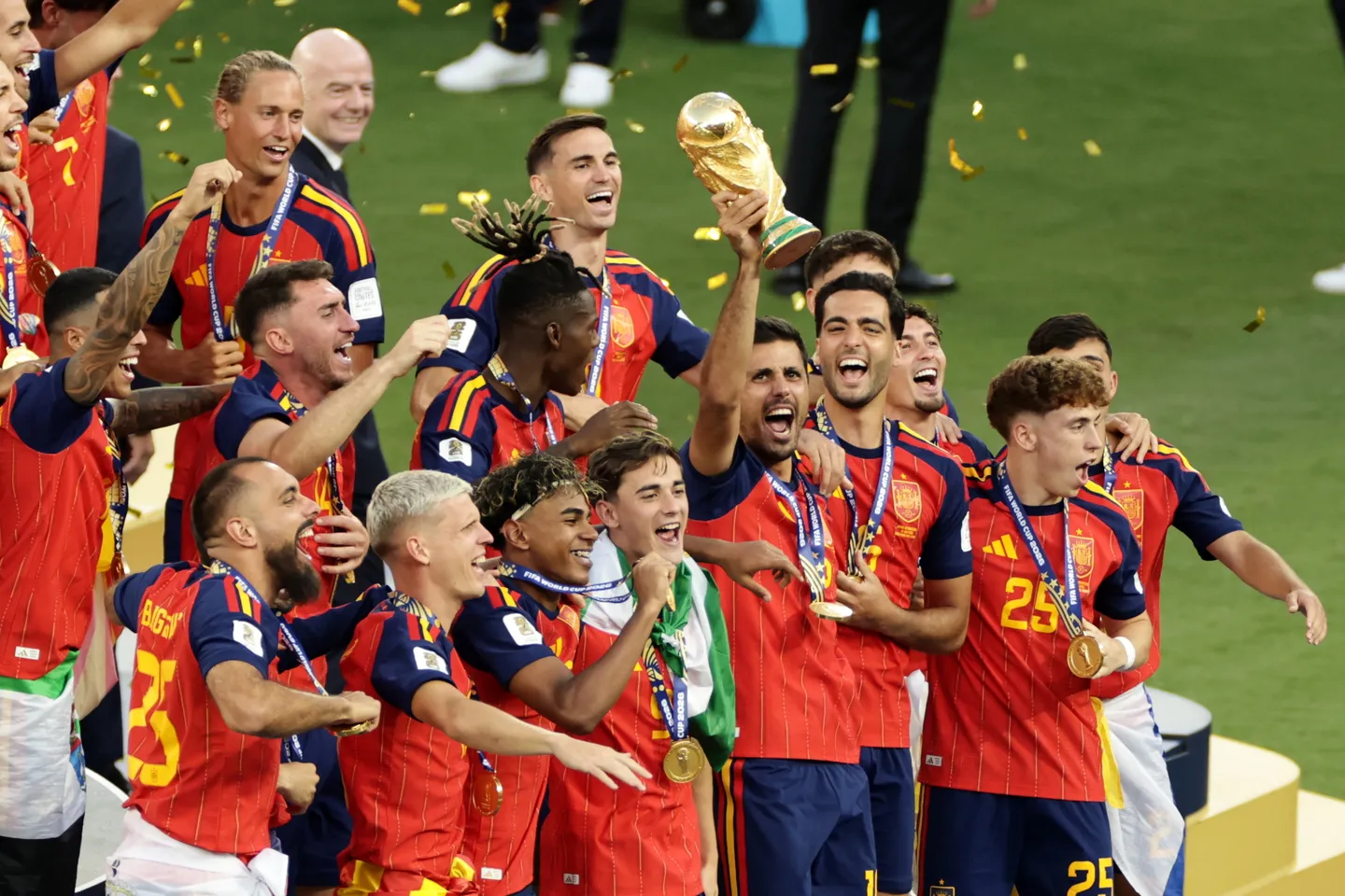 Türkiye, Palestine congratulate Spain after World Cup victory