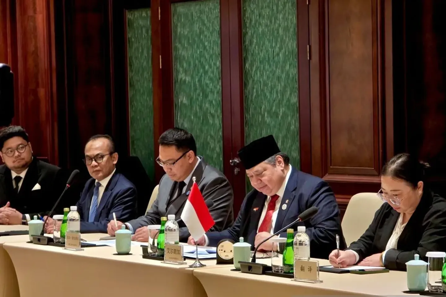 Indonesia tawarkan proyek PLTS 100 GW kepada investor China