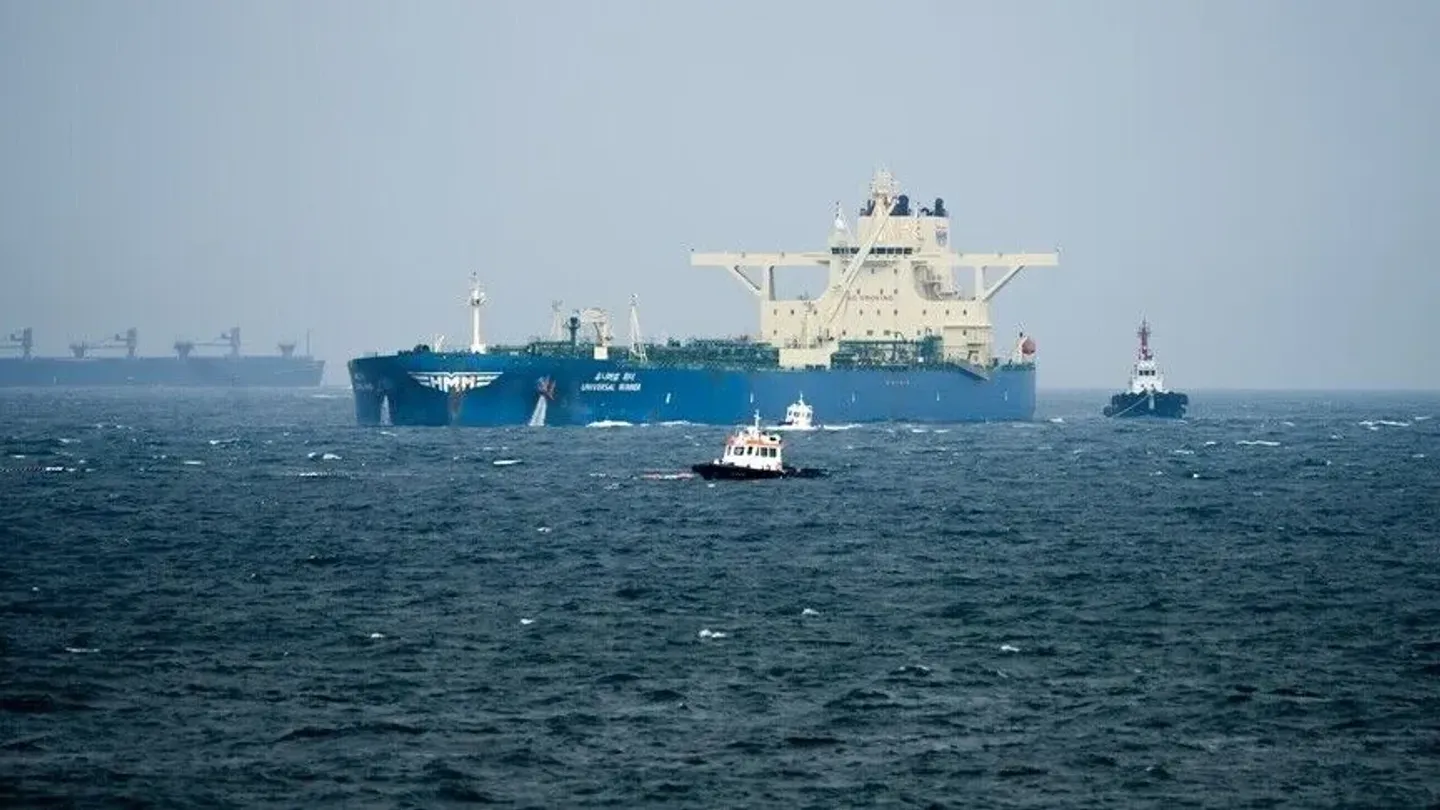 IRGC: Eksplodirala dva naftna tankera koja su namjeravala proći kroz Hormuški moreuz