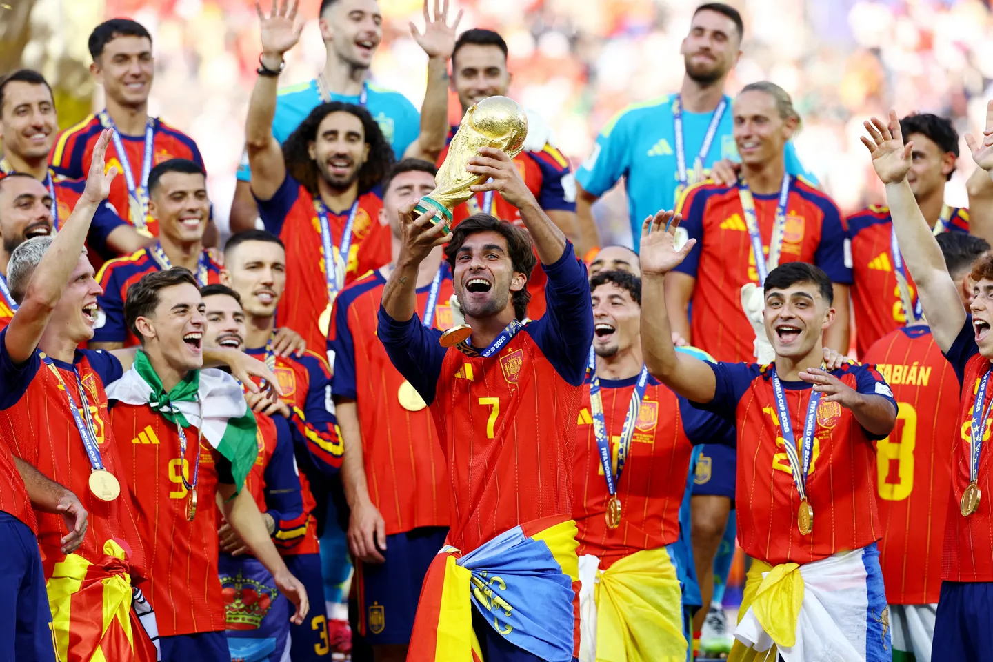 L'Espagne bat l'Argentine pour remporter la Coupe du monde pour la deuxième fois de son histoire