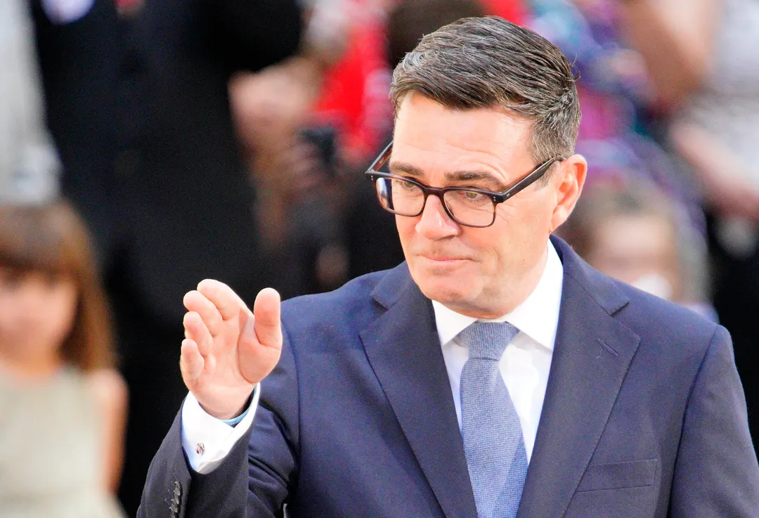 Andy Burnham ist neuer britischer Premierminister