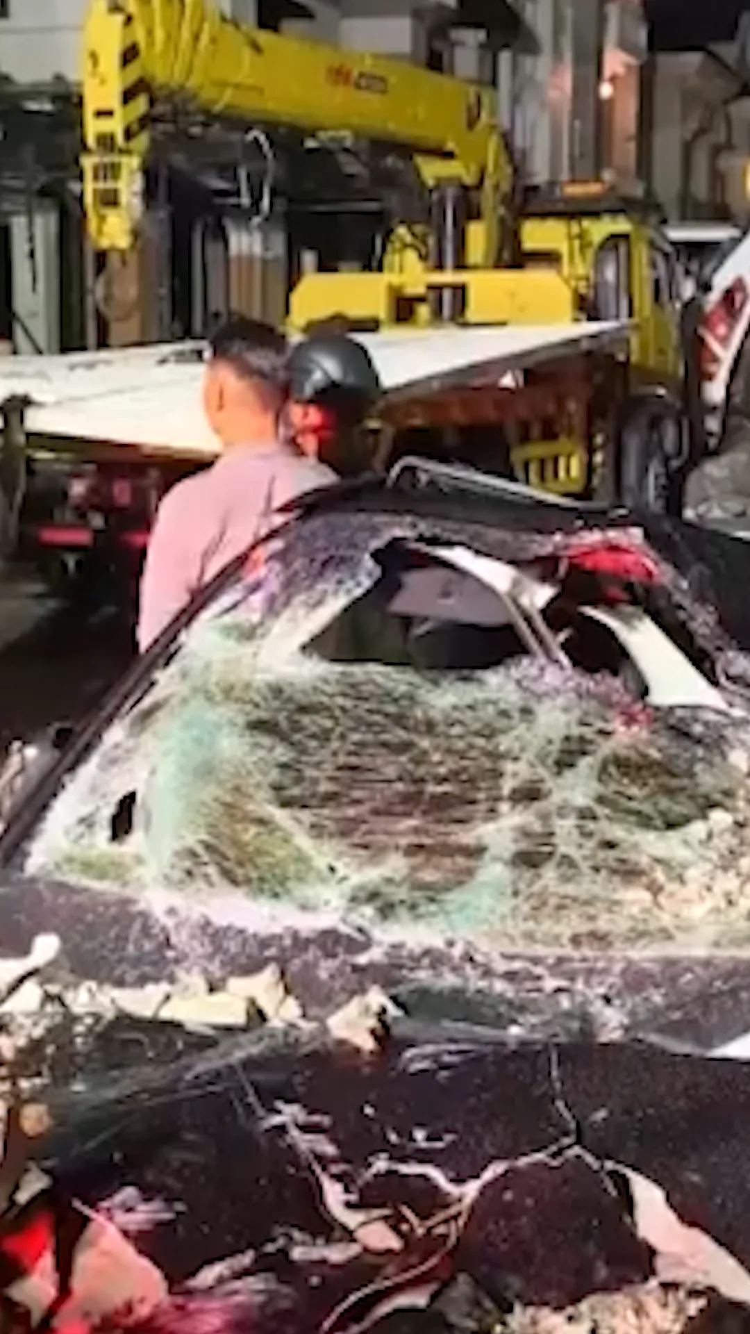 Tiga orang tewas akibat ledakan diduga dipicu kebocoran pipa gas di Medan