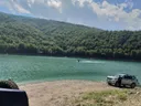 Aksion në Ujman: Ibër-Lepenci largon objektet e ndërtuara në pronat e ndërmarrjes