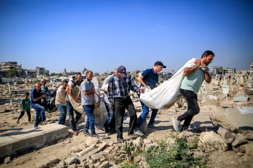 Izraeli vret dhjetë palestinezë të tjerë në Gaza, numri i të vrarëve shkon në rreth 73.300