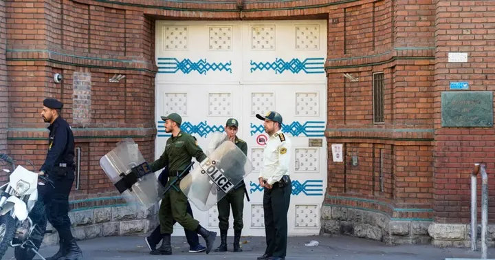Frankrijk beweert dat Iran het personeel van zijn ambassade heeft geïntimideert en mishandelt