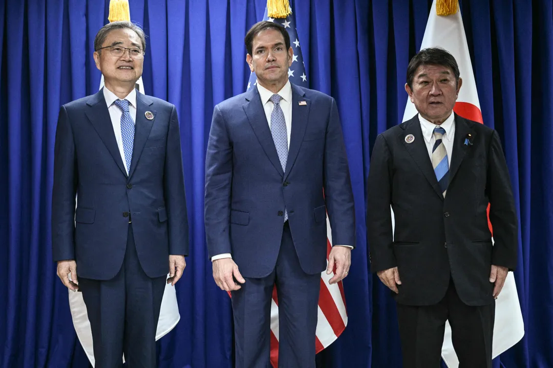 한·미·일 외교수장, 마닐라에서 회동