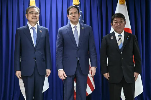 한·미·일 외교수장, 마닐라에서 회동