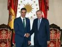 Erdogan llama a Sánchez para felicitar a España por su victoria en el Mundial de 2026