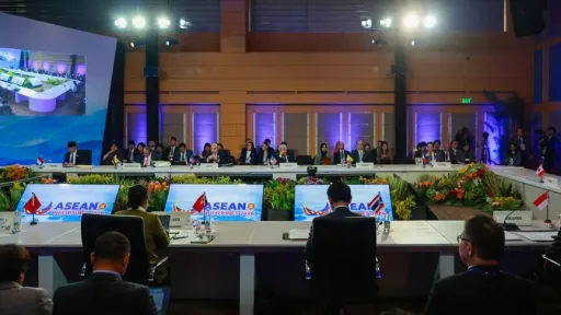 Ministri vanjskih poslova Azije i Pacifika istaknuli globalne izazove na sastanku ASEAN-a u Manili