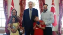 Erdogan primio 12-godišnjeg britanskog aktivistu koji stoji iza kampanje “Kolač, a ne mržnja“