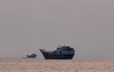 إيران تعلن منع 3 ناقلات نفط من عبور هرمز وأمريكا تواصل ضرباتها