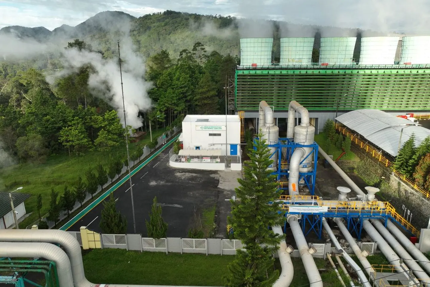 Indonesia mulai pengembangan 93 proyek hidrogen senilai Rp32 triliun