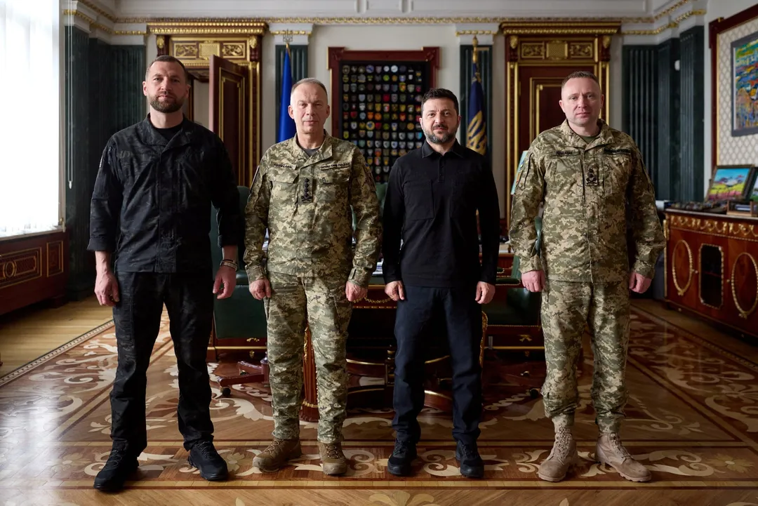 Зачем Зеленский тасует генералов?