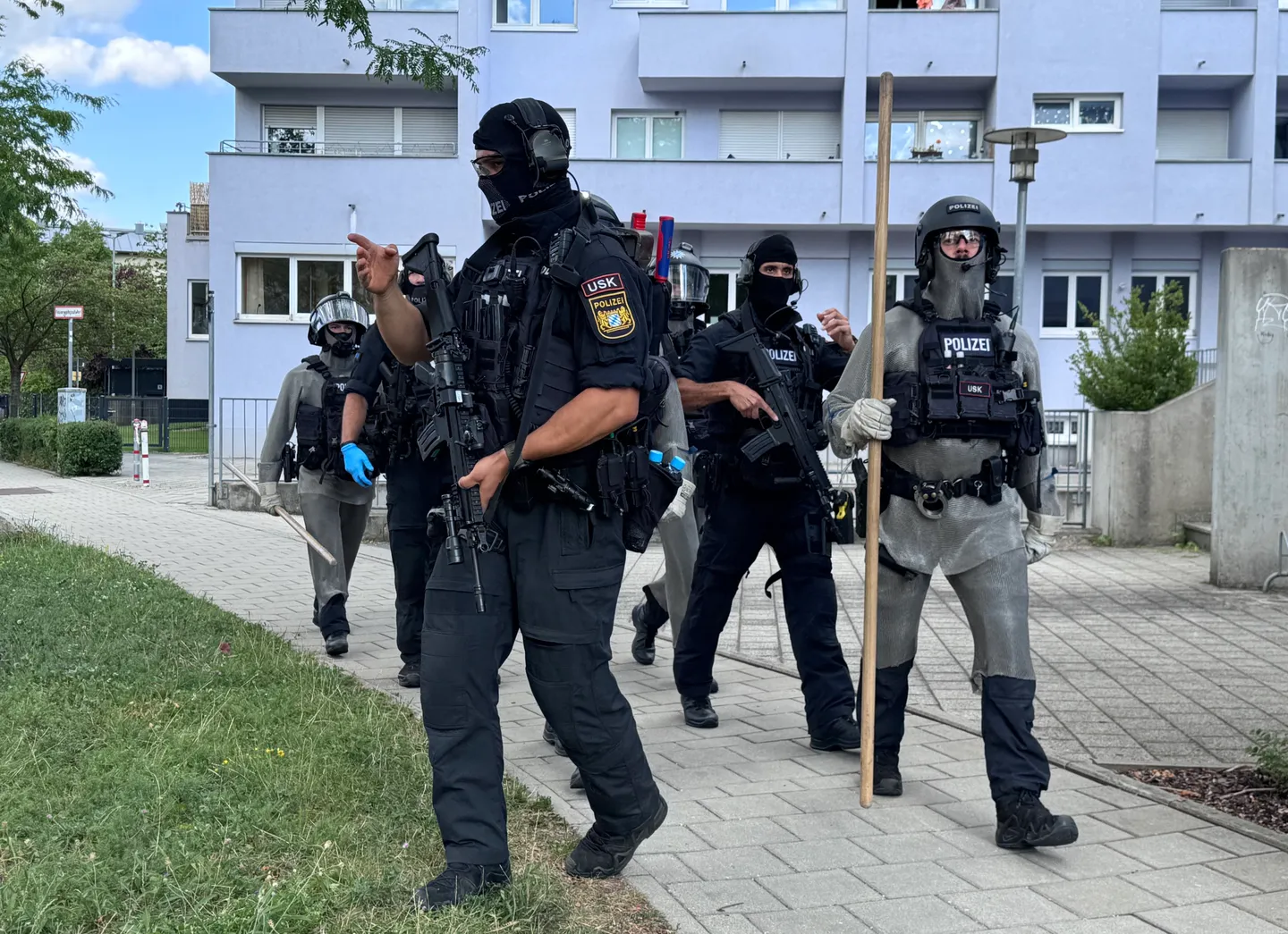 Tödliche Messerattacke in Bank - Verdächtiger festgenommen