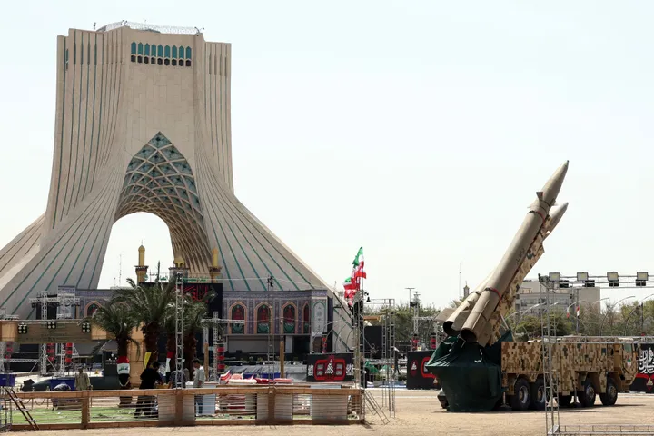 L'armée iranienne passe d'une posture défensive à une posture offensive, selon son porte-parole