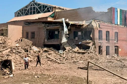 Russian strike on arms expo near Kiev kills 10: Ukraine