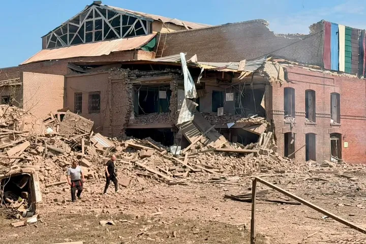 Russian strike on arms expo near Kiev kills 10: Ukraine