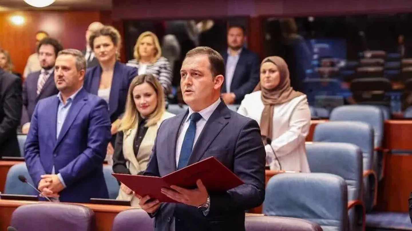 Зулфиќар Зејнула избран за нов министер без ресор
