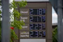 Sprit immer teurer - Benzin nähert sich Allzeithoch