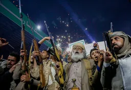 دولت یمن: حوثیها با منافع مردم کشور برای بهبود شرایط مذاکرات ایران قمار میکنند