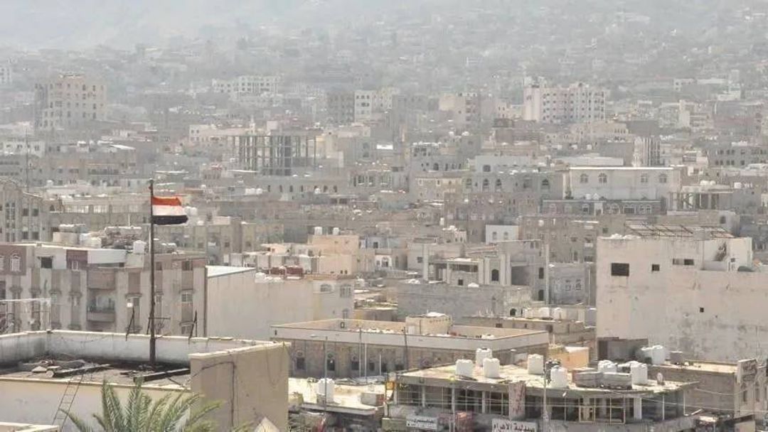 تحالف دعم الشرعية باليمن يعلن استهداف مواقع للحوثيين في الحديدة رداً على هجمات البحر الأحمر