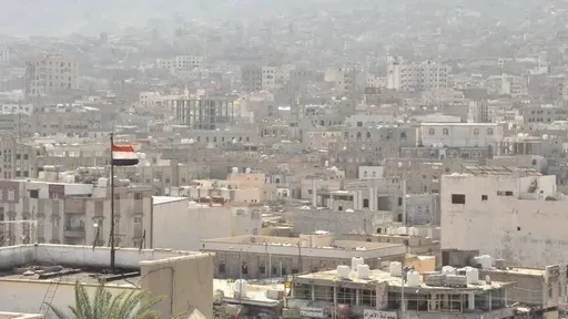 تحالف دعم الشرعية باليمن يعلن استهداف مواقع للحوثيين في الحديدة رداً على هجمات البحر الأحمر