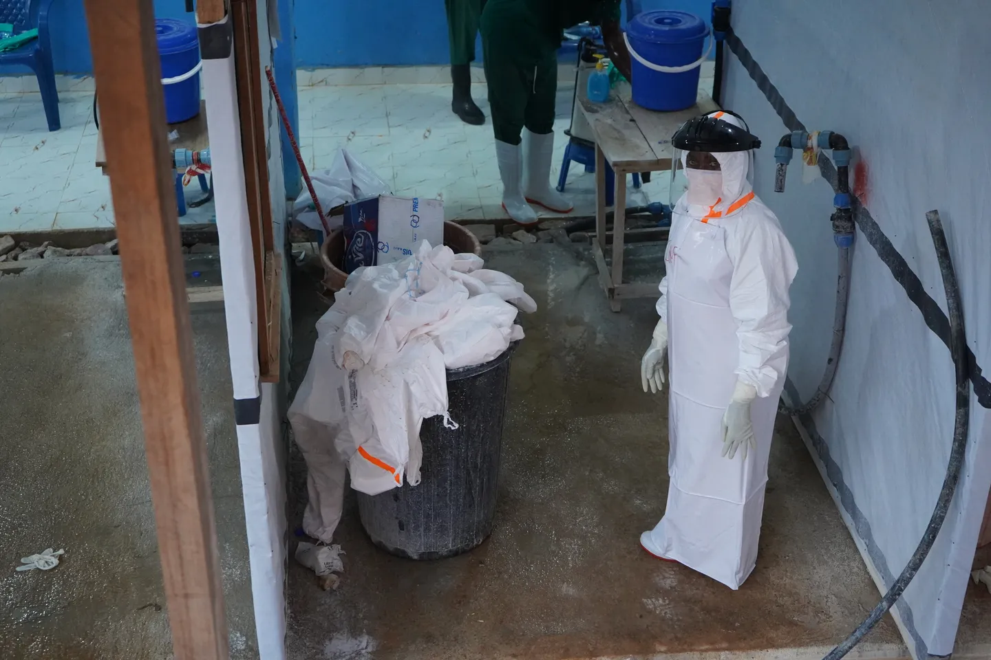 More health workers strike as Ebola cases in DR Congo near 3,000