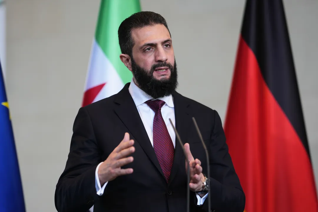 ئەھمەد شەرا ئەردوغاننىڭ سۈرىيەگە يۈرگۈزۈلگەن ئېمبارگولارنى بىكار قىلىشقا تىرىشىۋاتقانلىقىنى ئېيتتى