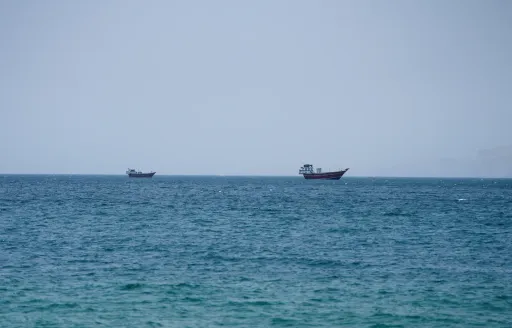 Iran imesema meli sita vimejaribu kuvuka Mlango Bahari wa Hormuz kinyume na utaratibu