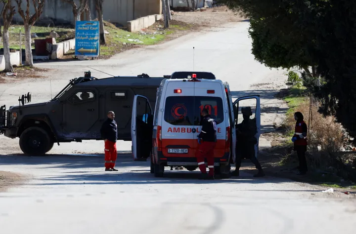 После задержки скорой израильскими военными палестинка потеряла плод