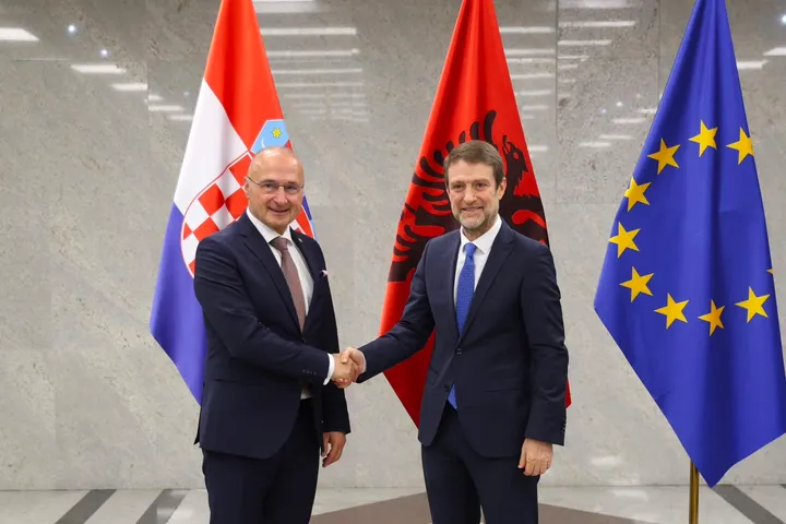 Shqipëria dhe Kroacia synojnë intensifikimin e partneritetit strategjik me fokus tek ekonomia