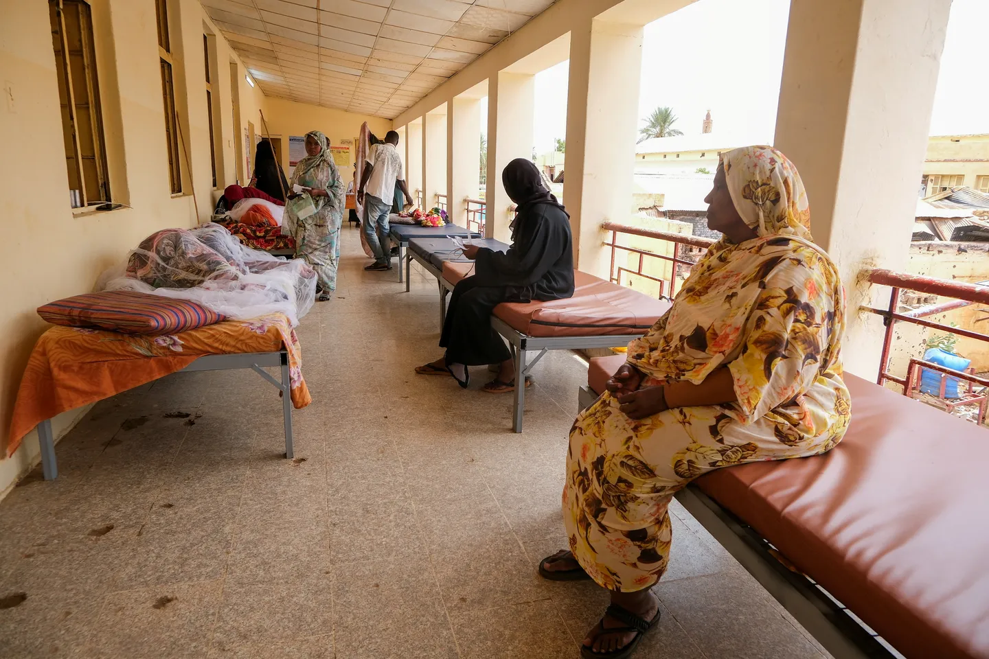 Cholera outbreak spreads across war-torn Sudan with 170 deaths reported