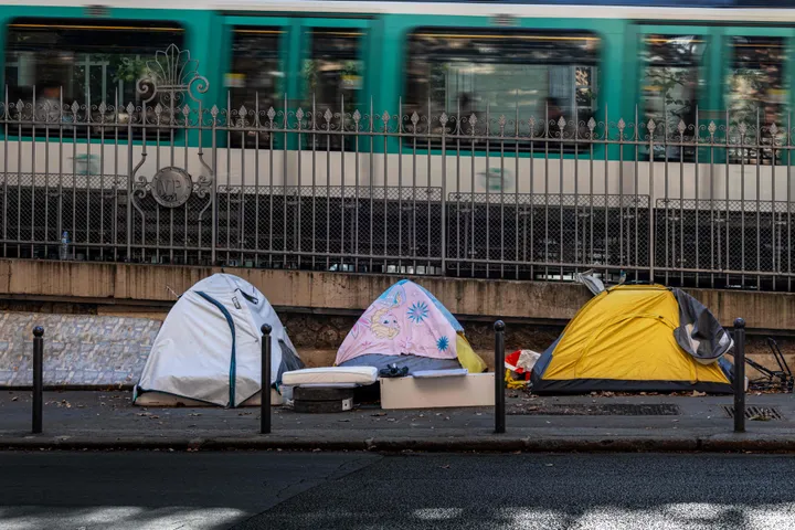 France: le nombre d’enfants sans-abri en hausse de 42 % depuis 2022