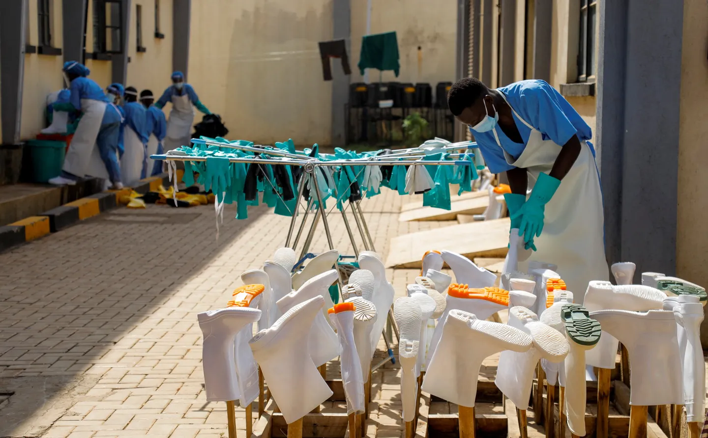 Uganda officially declared Ebola-free