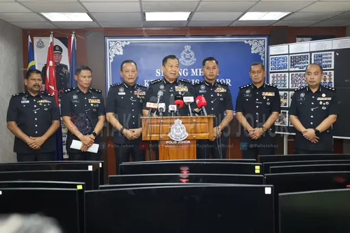 Polisi Malaysia tangkap 335 orang terkait sindikat penipuan online, termasuk 19 WNI