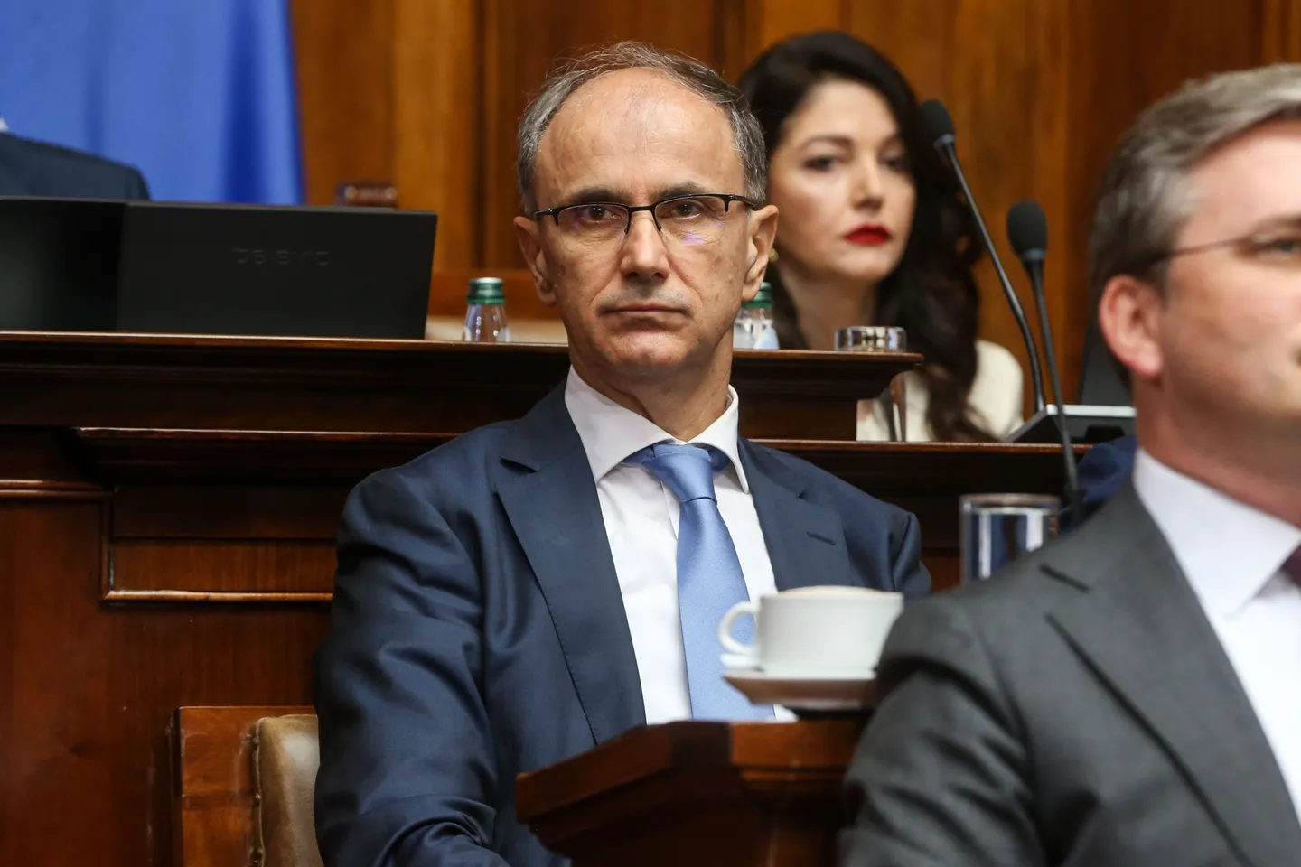 Српскиот парламент го отфрли предлогот за недоверба на владата