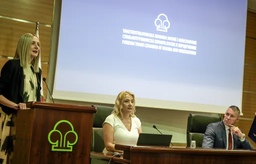Izvještaj Vanjskotrgovinske komore BiH: Izvoz u prvom polugodištu porastao 4,6 posto, trgovinski deficit i dalje visok