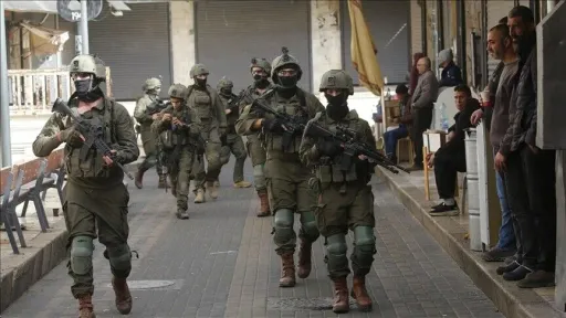 Deseci izraelskih vojnika napustili vojnu bazu Sde Teiman nakon spora s komandantima