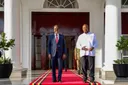 Madaxweyne Xasan Sheekh oo Kampala kula kulmay Madaxweynaha Uganda