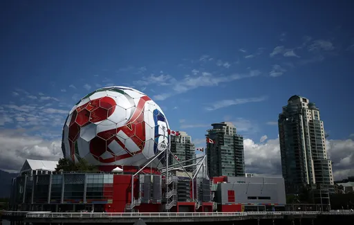 FIFA ta ce 'babu wanda zai sayar da ƙwallon ƙafa'