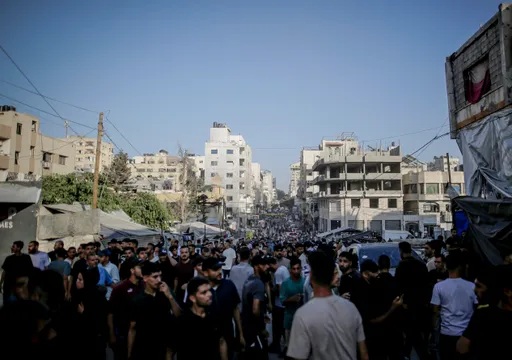 Hamas agrees to surrender heavy weapons in 'painful' decision as part of Gaza ceasefire deal