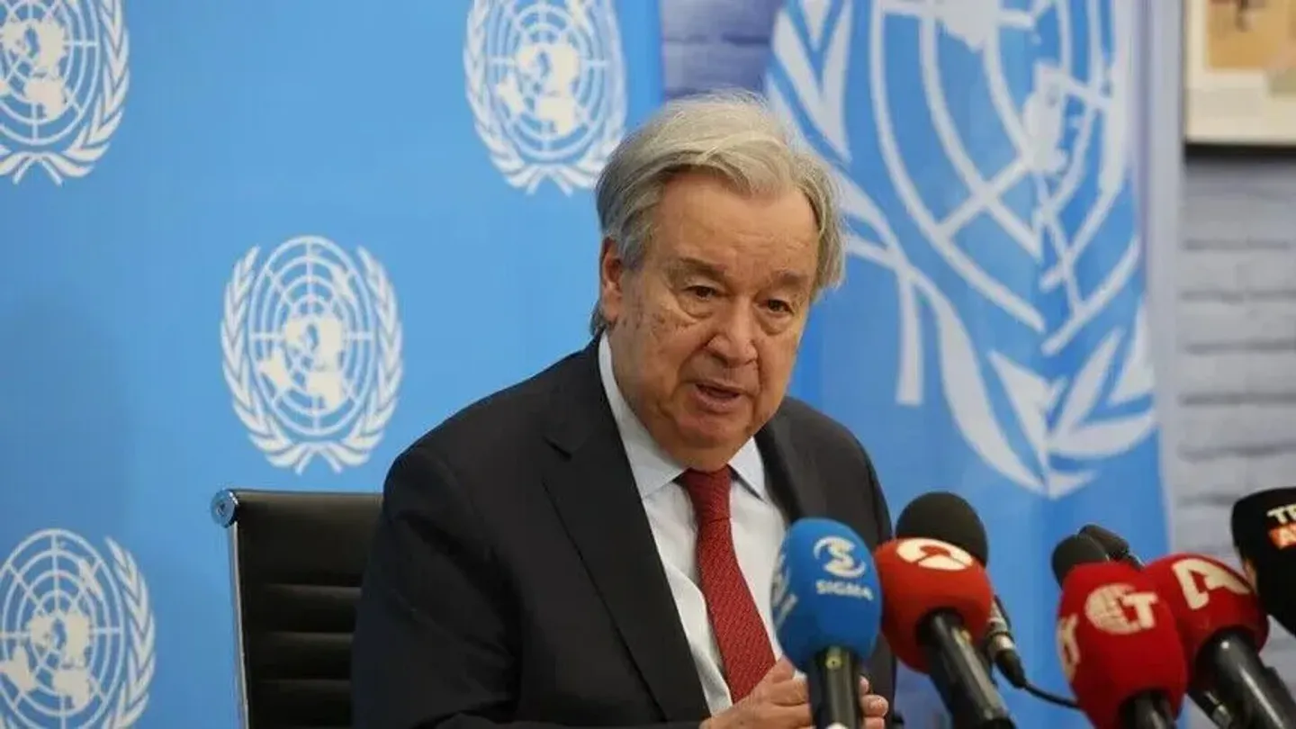 Shefi i OKB-së paralajmëron se konflikti i Gjirit po nxit paqëndrueshmëri globale