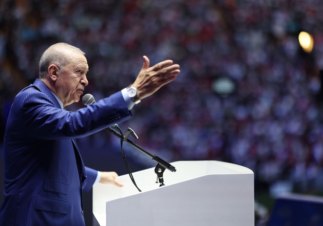 أردوغان يُحيي أطفال فلسطين ولبنان ويؤكد دعم نضالهم للتشبث بالحياة تحت وطأة الهجمات الإسرائيلية