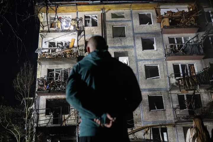 Sulmi rus në Kiev lë nëntë të vrarë dhe 28 të plagosur