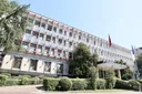 Tirana reagon për varrin masiv në Kalludër: Dëshmi e krimeve të luftës në Kosovë
