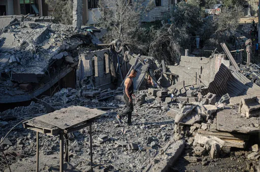 Gaza: une frappe israélienne détruit un entrepôt médical près d'un hôpital