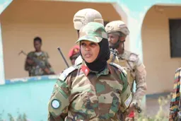Iman Elman: Afisa wa Somalia anayeijenga upya nchi kutoka mstari wa mbele