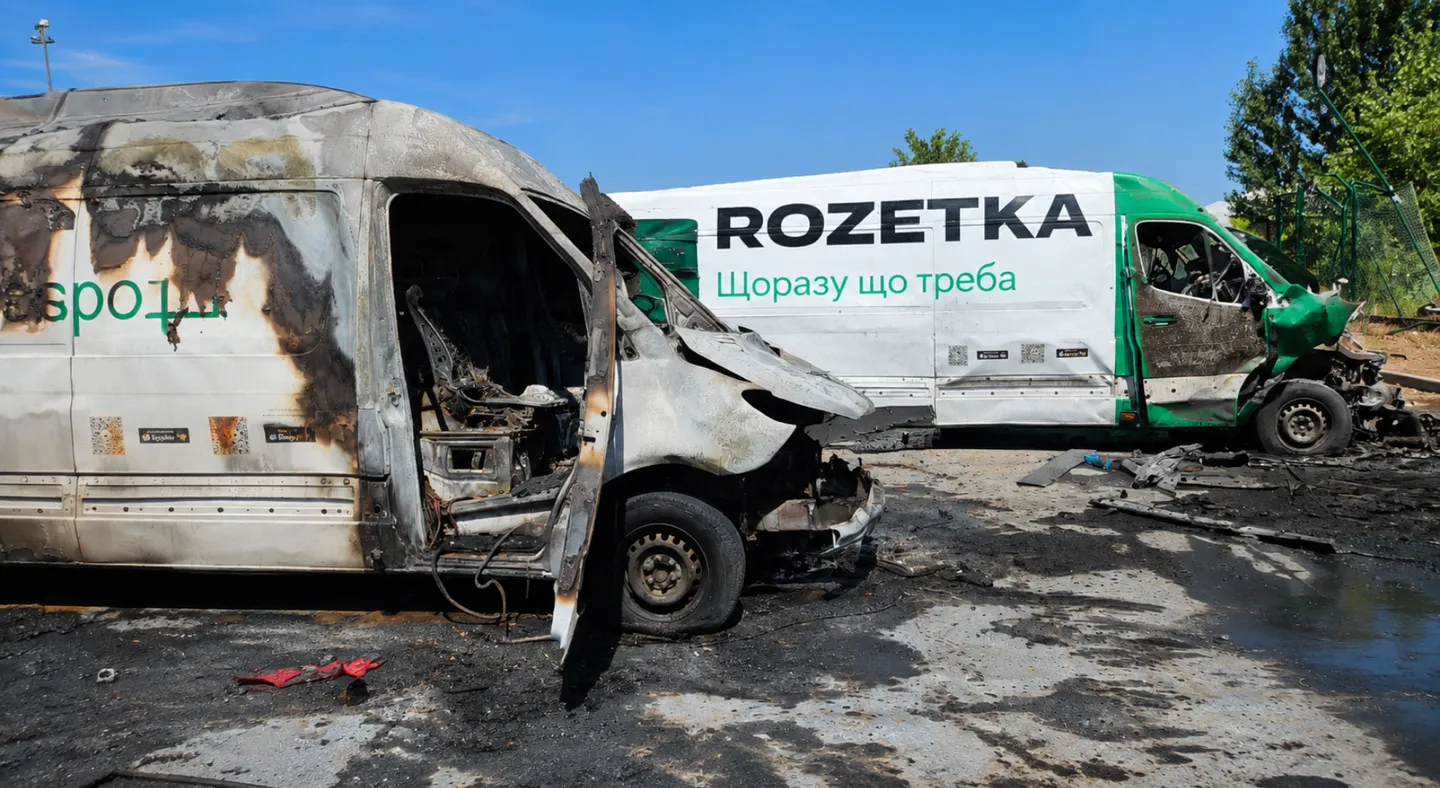 При ударе по складу Rozetka под Киевом погиб человек