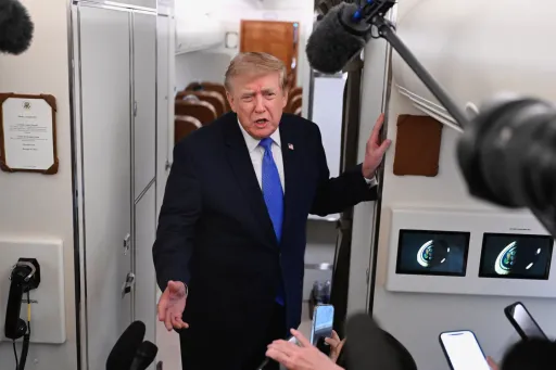 Iran-États-Unis: Trump annonce la reprise des pourparlers cet après-midi