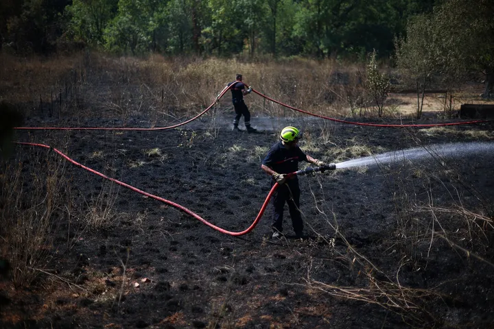 Wildfire in southern France ‘stabilised’ but firefighters remain deployed as precaution